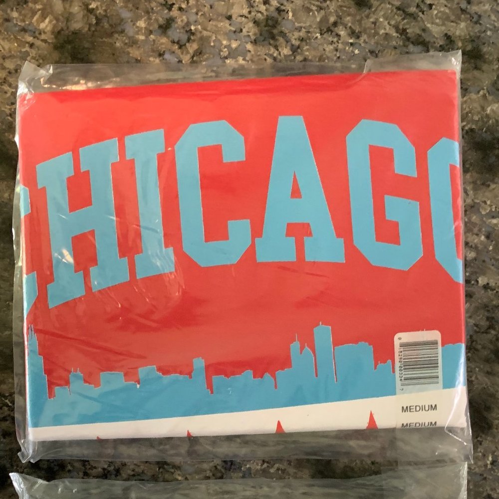 Gildan Red Chicago Flag T-Shirt